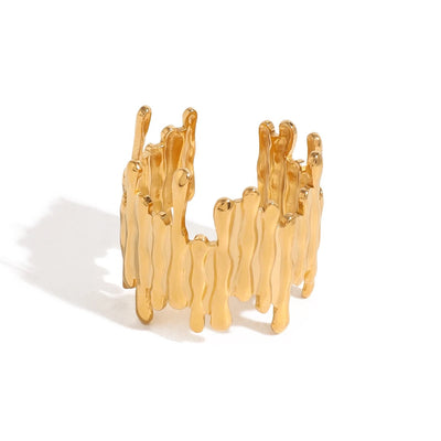 Dripping Textured Ring