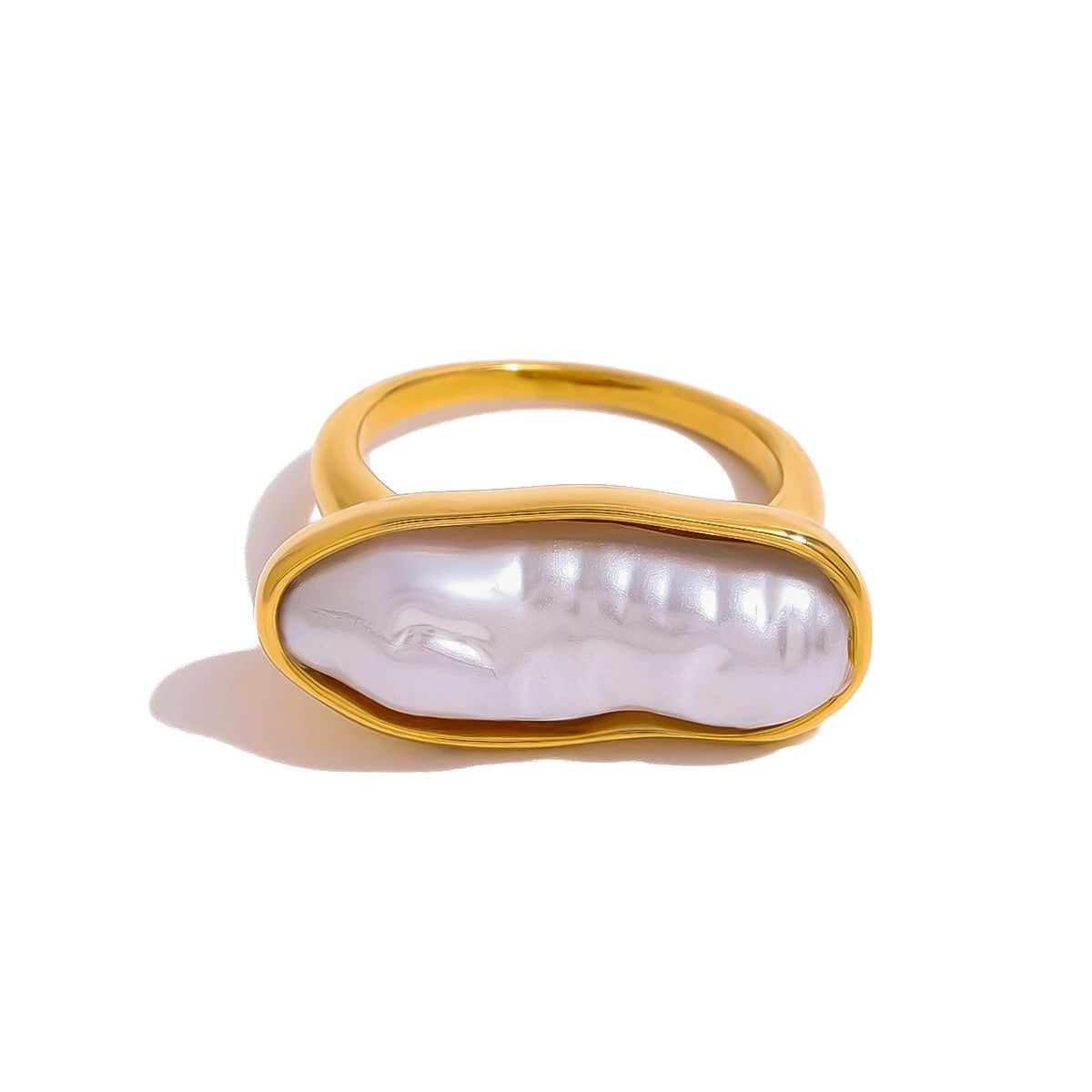 Venice Pearl Ring