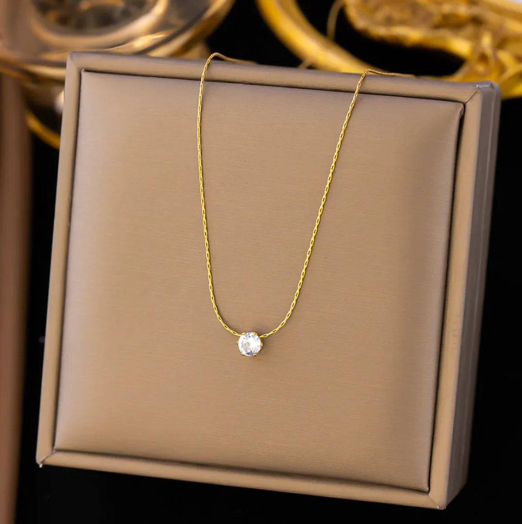 Exclusive Golden Diamond Necklace