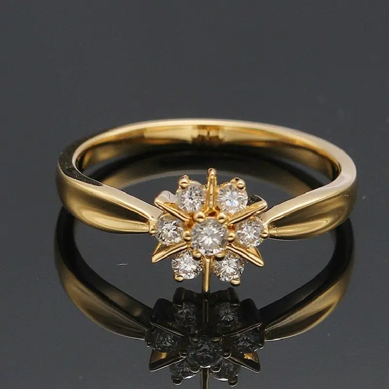Gold Daisy Zirconia Ring