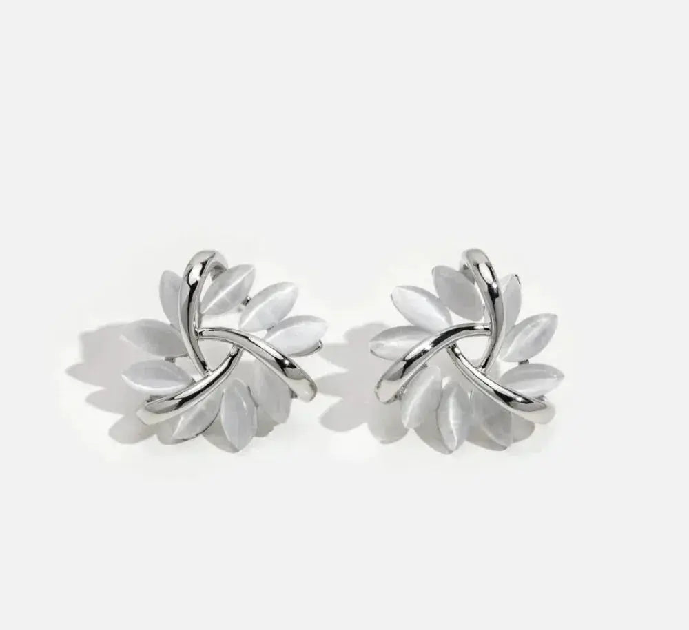 Elegant and Exquisite Opal petal Circle Stud Earrings in Gold