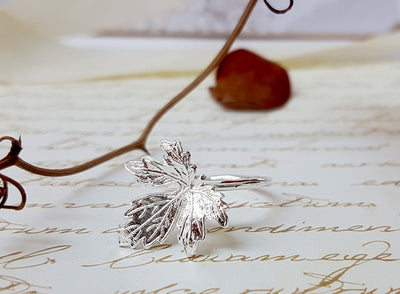 Dainty Leaf Silver Ring: Autumn Jewelry