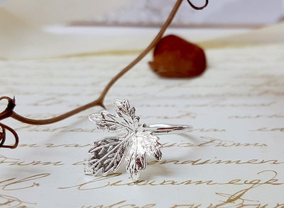 Dainty Leaf Silver Ring: Autumn Jewelry
