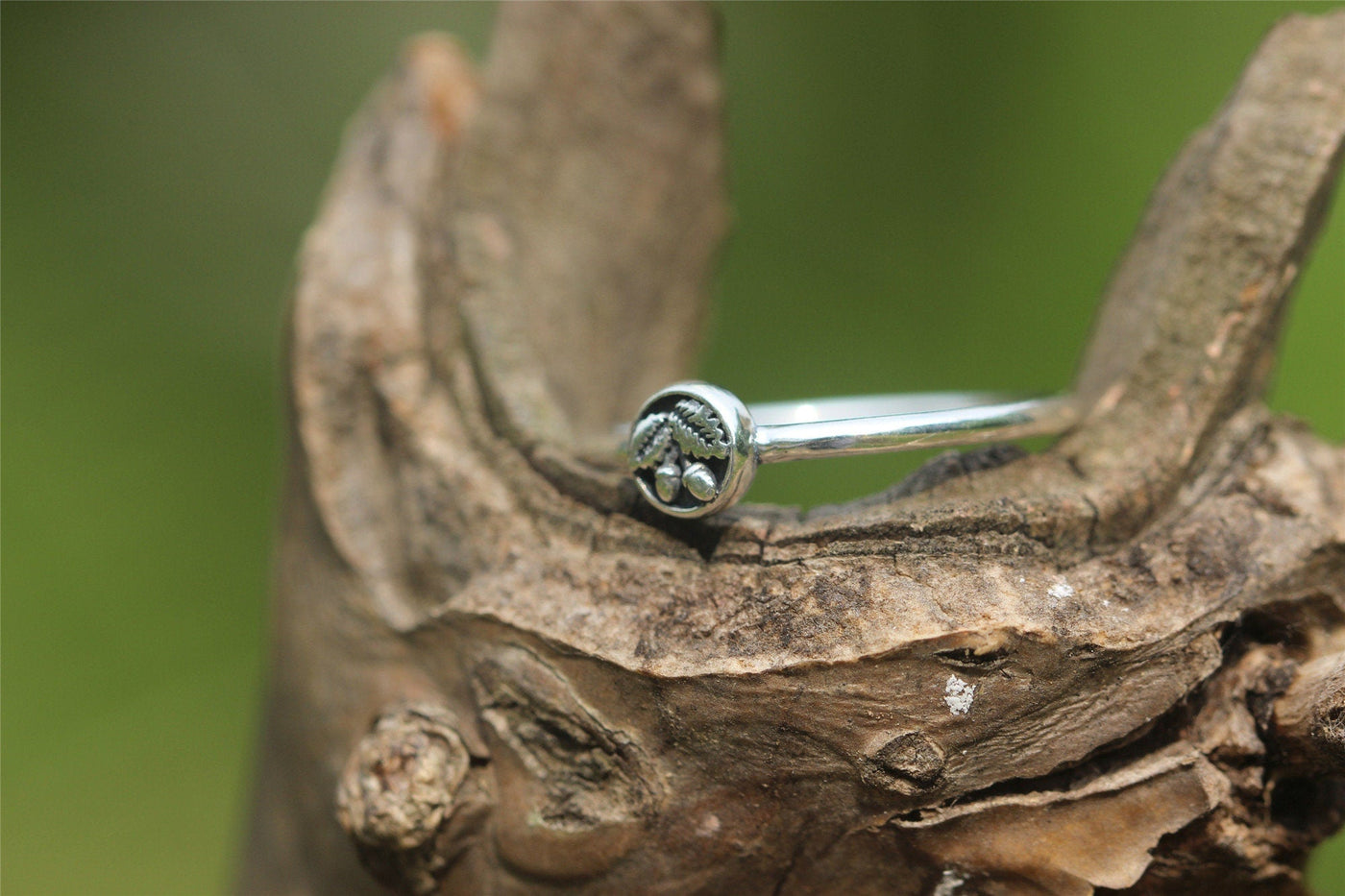 Solid 925 Silver Oak Ring