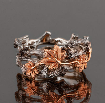 18k Gold Twig Maple Leaf Wedding Band: Two-Tone