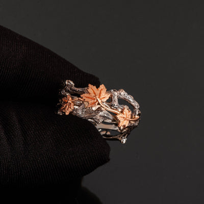 18k Gold Twig Maple Leaf Wedding Band: Two-Tone