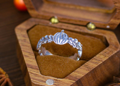 Pumpkins And Oak Leaves Silver Gothic Ring