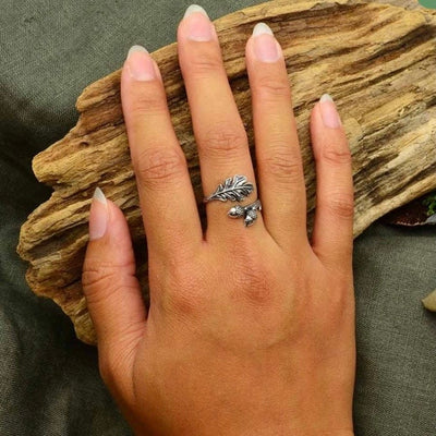 Oak Leaf Acorn Adjustable Ring