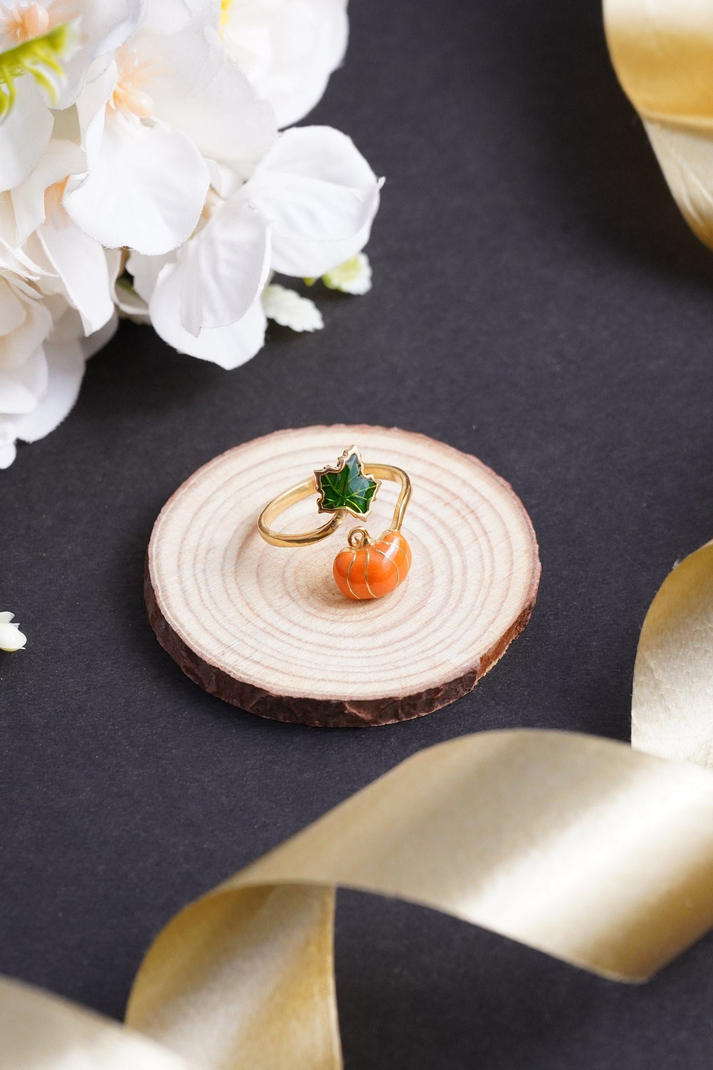 Adjustable Fall Pumpkin Ring